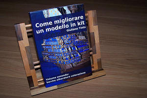 La copertina del libro: Come migliorare un modello in kit (volume secondo) di Giuliano Tinta